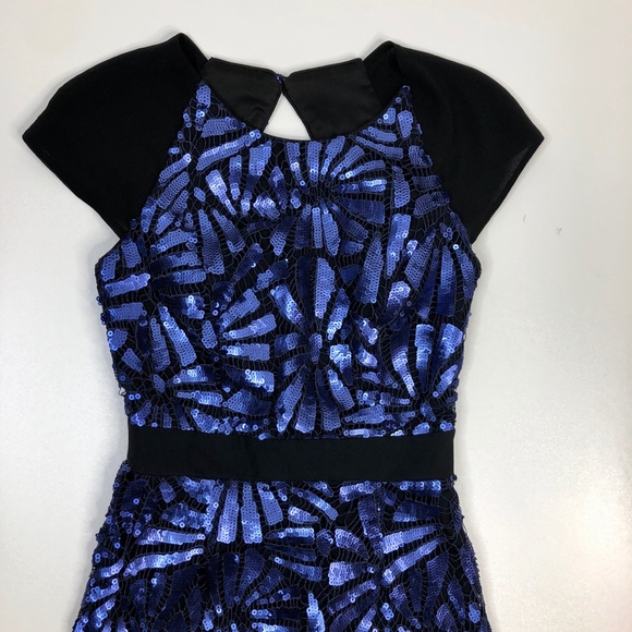 LIPSY VIP UK Blue Sequin Knee Length Dress - Picture 3 of 8